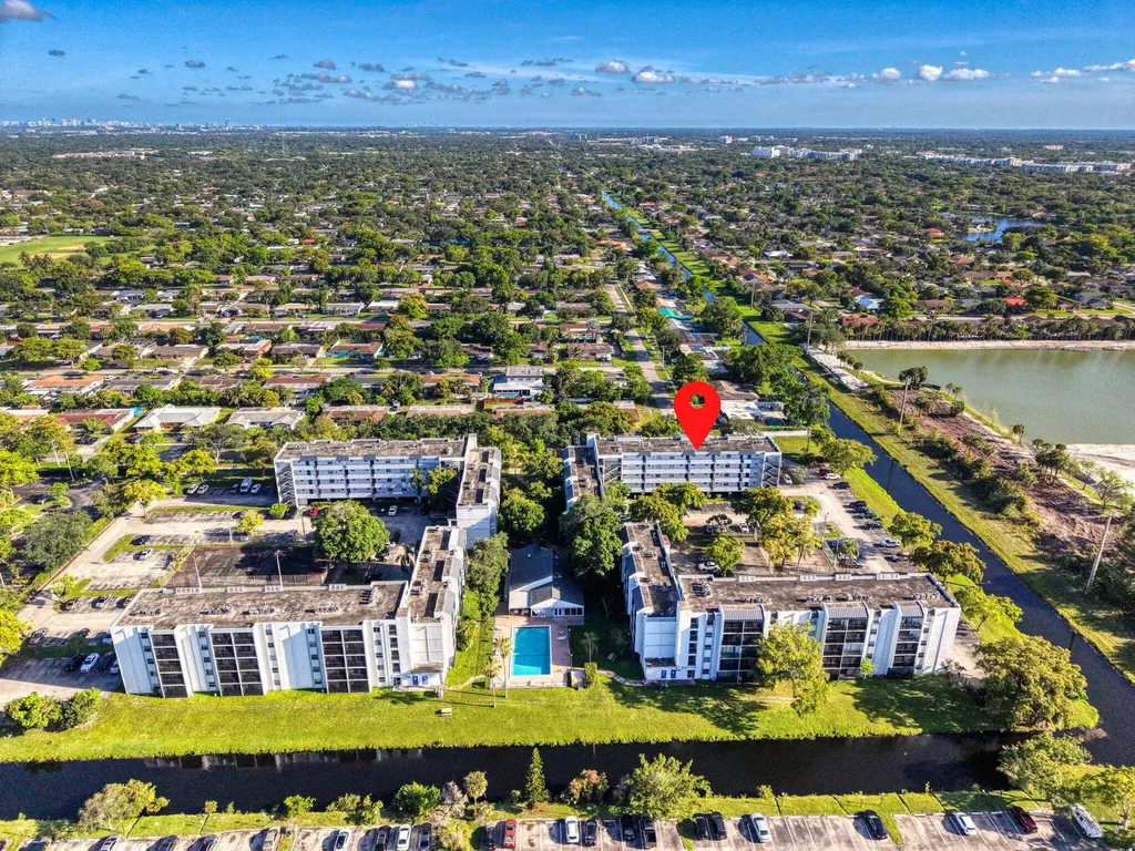 7541 NW 16th Street Plantation FL 33313