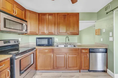 7541 NW 16th Street Plantation FL 33313