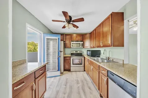 7541 NW 16th Street Plantation FL 33313
