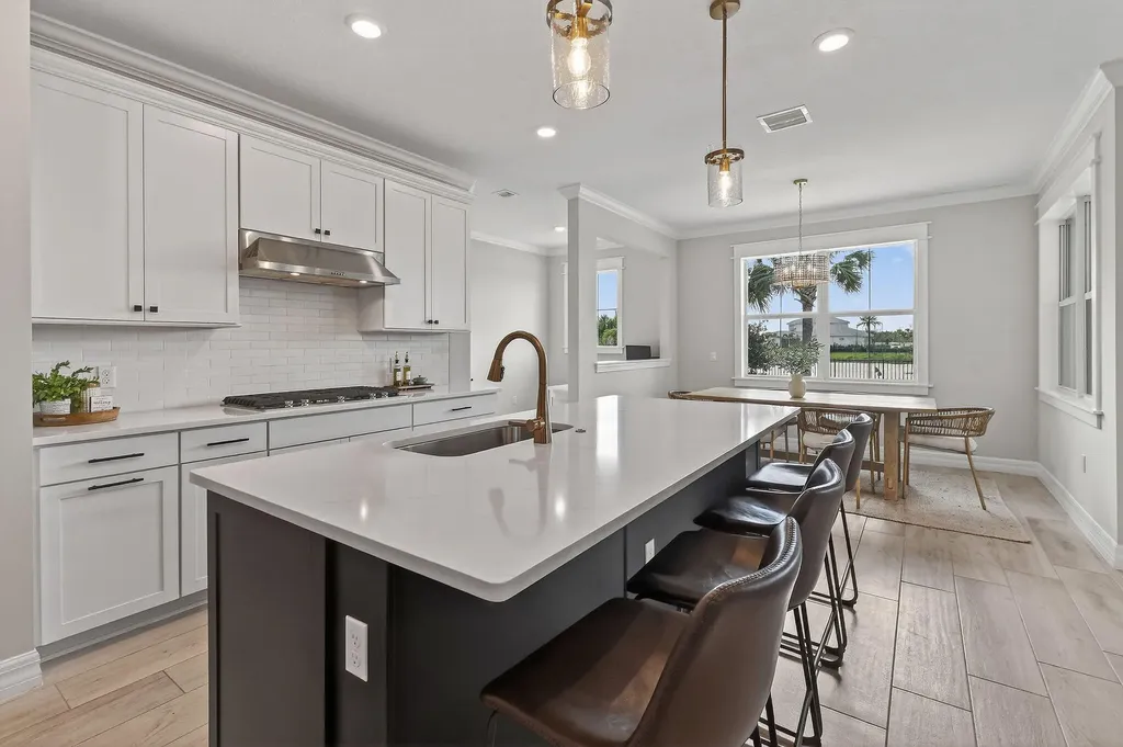 10764 Northbrook Circle Palm Beach Gardens FL 33412