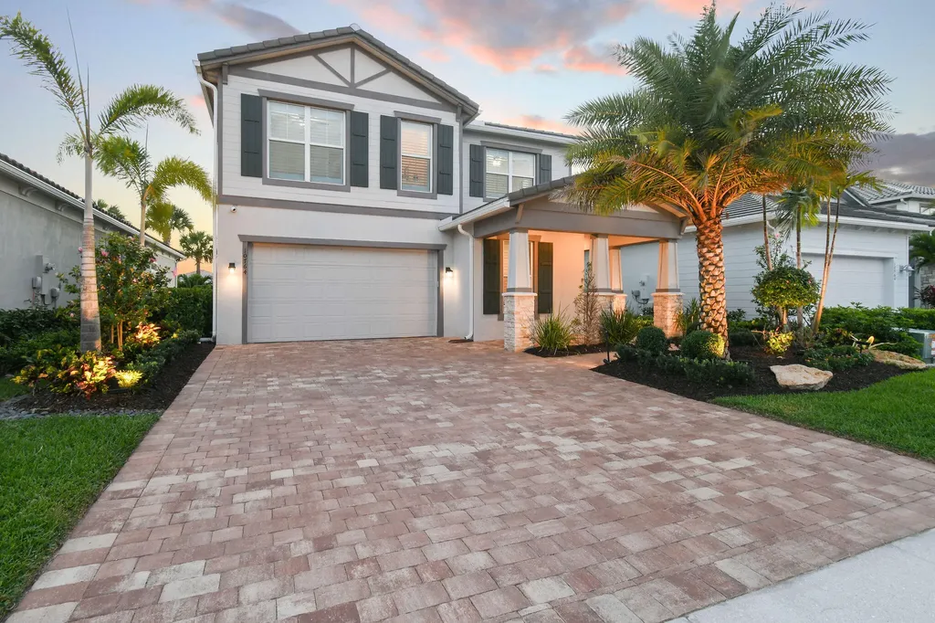 10764 Northbrook Circle Palm Beach Gardens FL 33412