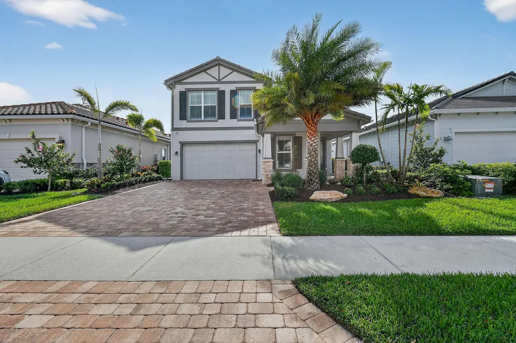 10764 Northbrook Circle Palm Beach Gardens FL 33412