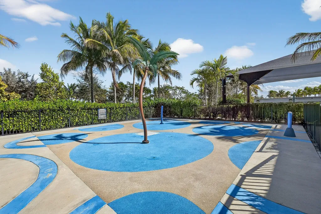 10764 Northbrook Circle Palm Beach Gardens FL 33412
