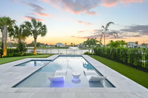 10764 Northbrook Circle Palm Beach Gardens FL 33412