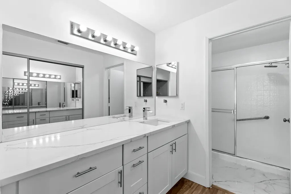 8089 Springtree Road Boca Raton FL 33496