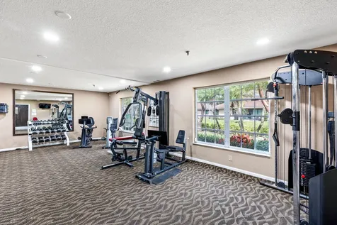 8089 Springtree Road Boca Raton FL 33496