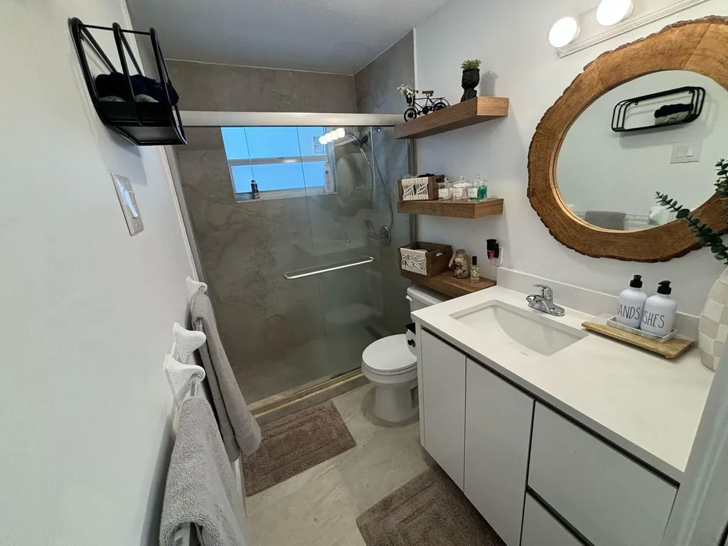 1150 E Sample Road Pompano Beach FL 33064
