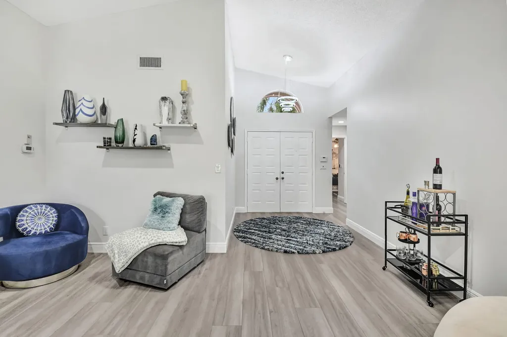 7946 Sailing Shores Terrace Boynton Beach FL 33437