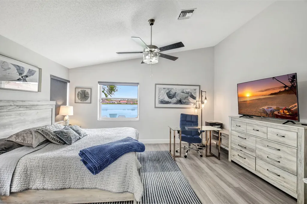 7946 Sailing Shores Terrace Boynton Beach FL 33437