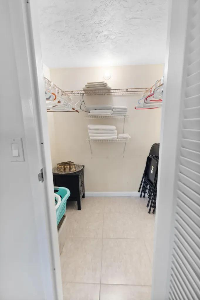 3 Abbey Lane Delray Beach FL 33446