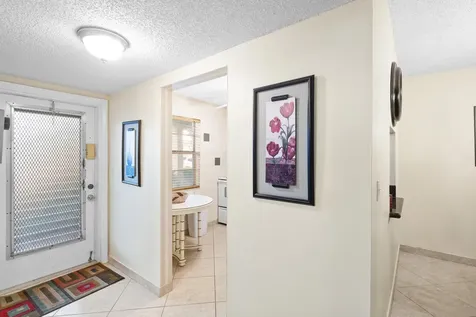 3 Abbey Lane Delray Beach FL 33446