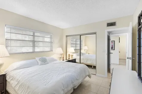3 Abbey Lane Delray Beach FL 33446