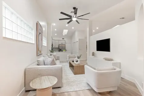 9950 Harbour Lake Circle Boynton Beach FL 33437