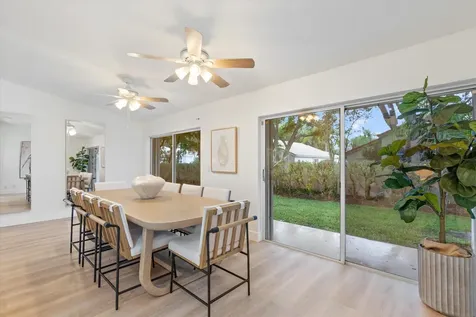 9950 Harbour Lake Circle Boynton Beach FL 33437