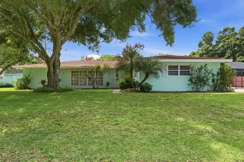 2115 15th Place Vero Beach FL 32960