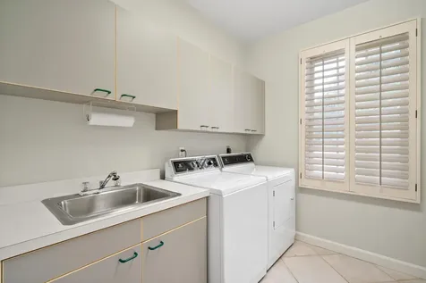 4381 SW Parkgate Boulevard Palm City FL 34990