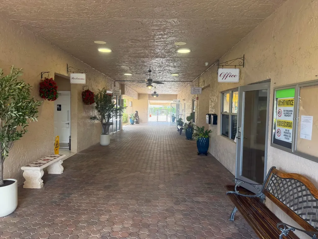 148 Lake Constance Drive West Palm Beach FL 33411