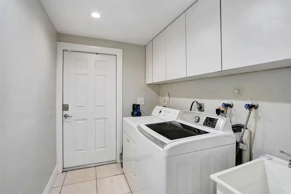197 NW 104th Avenue Coral Springs FL 33071