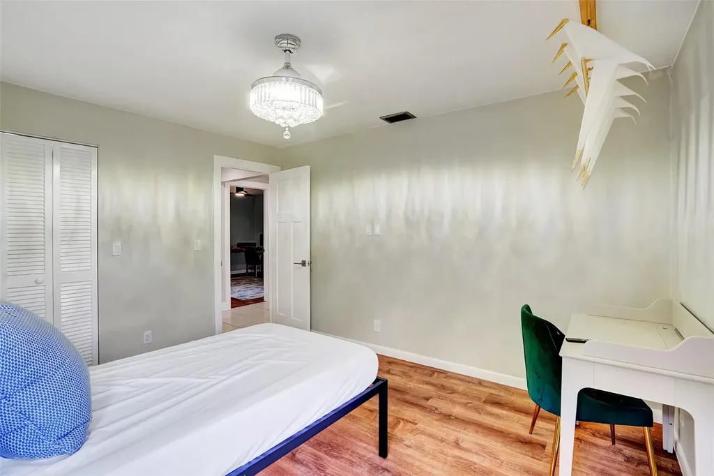 197 NW 104th Avenue Coral Springs FL 33071
