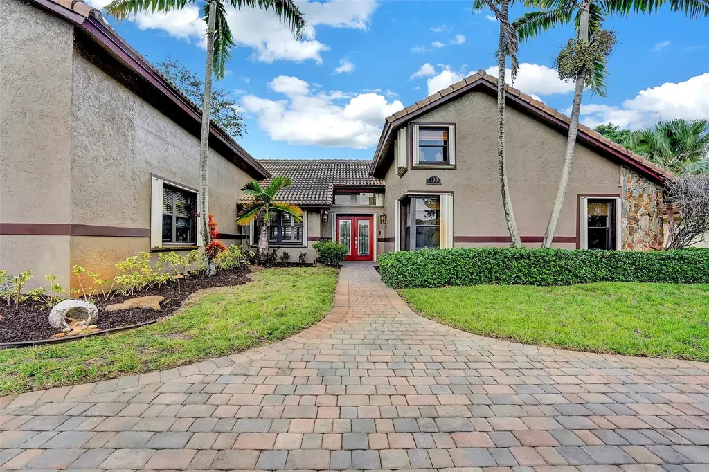 197 NW 104th Avenue Coral Springs FL 33071