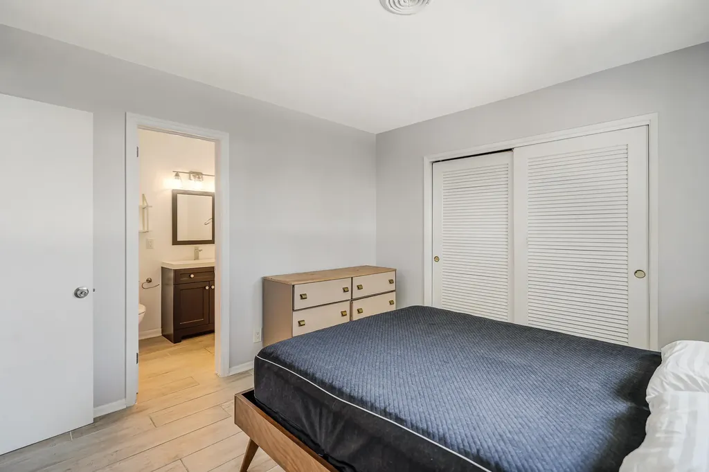 2829 NE 30th Street Fort Lauderdale FL 33306