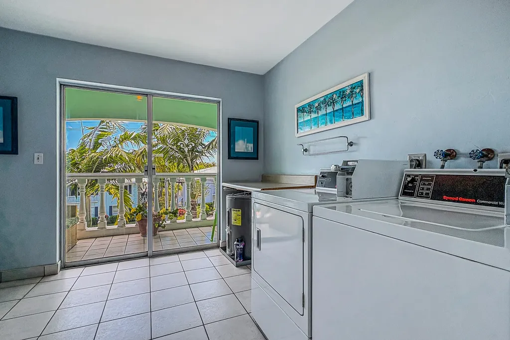 2829 NE 30th Street Fort Lauderdale FL 33306