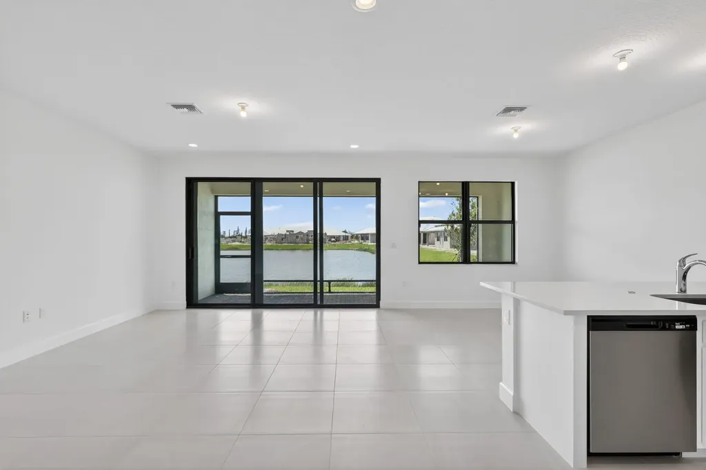 13608 SW Starkissed Lane Port St Lucie FL 34987