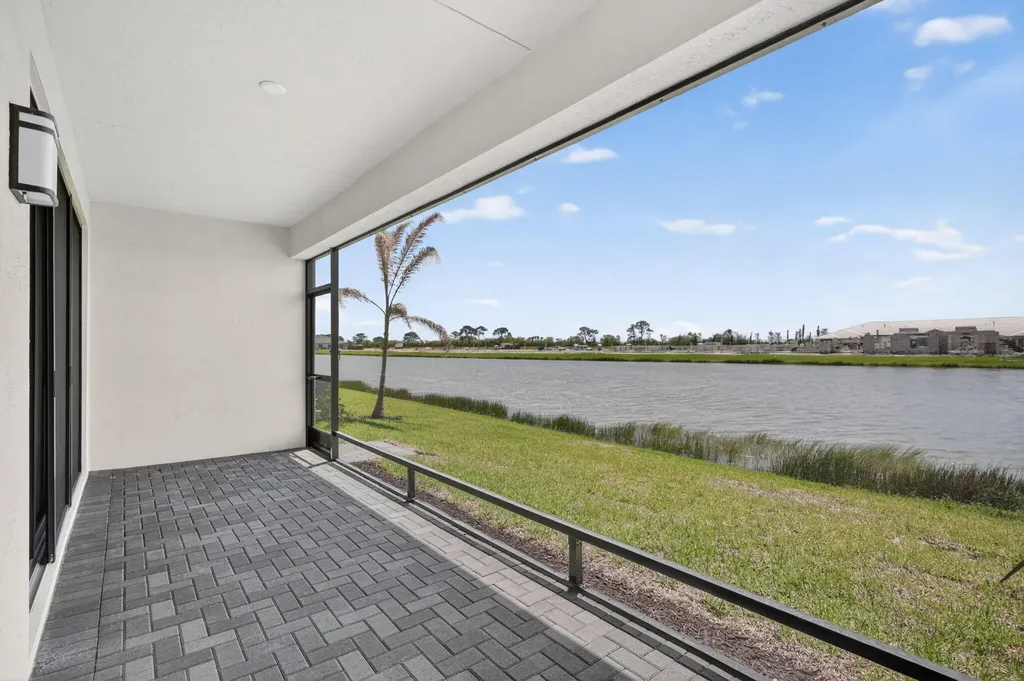 13608 SW Starkissed Lane Port St Lucie FL 34987