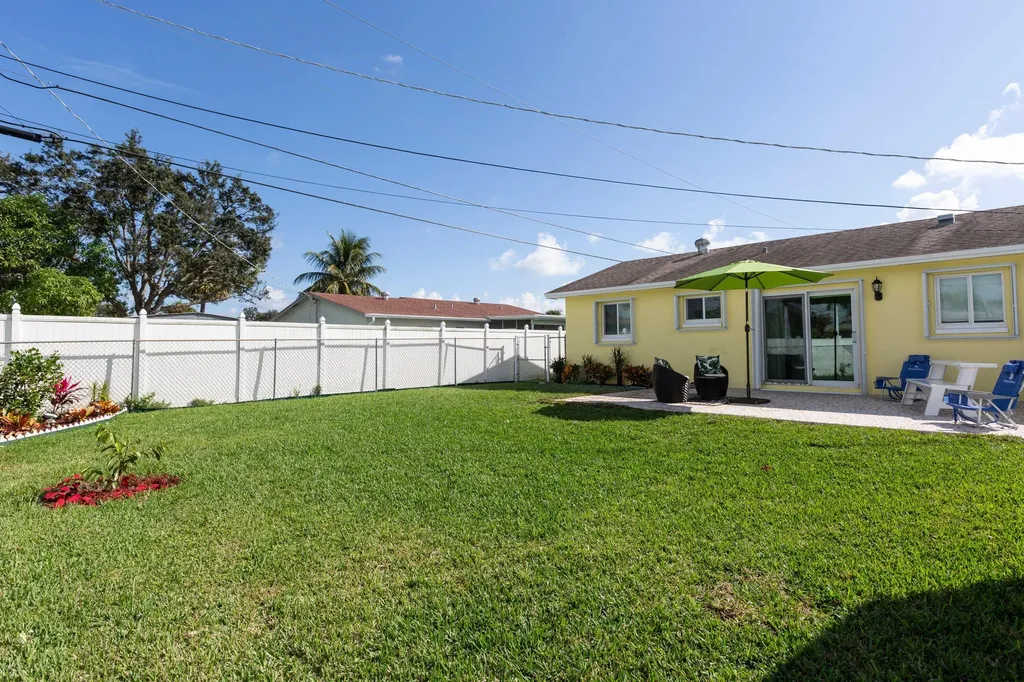 343 Balsam Street Palm Beach Gardens FL 33410