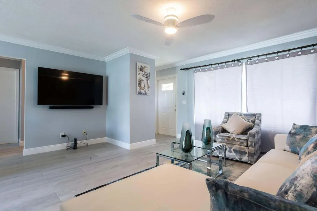 343 Balsam Street Palm Beach Gardens FL 33410