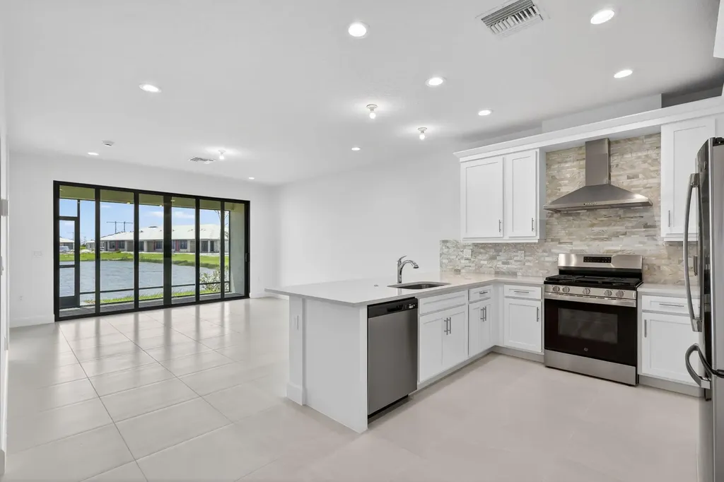 13600 SW Starkissed Lane Port St Lucie FL 34987