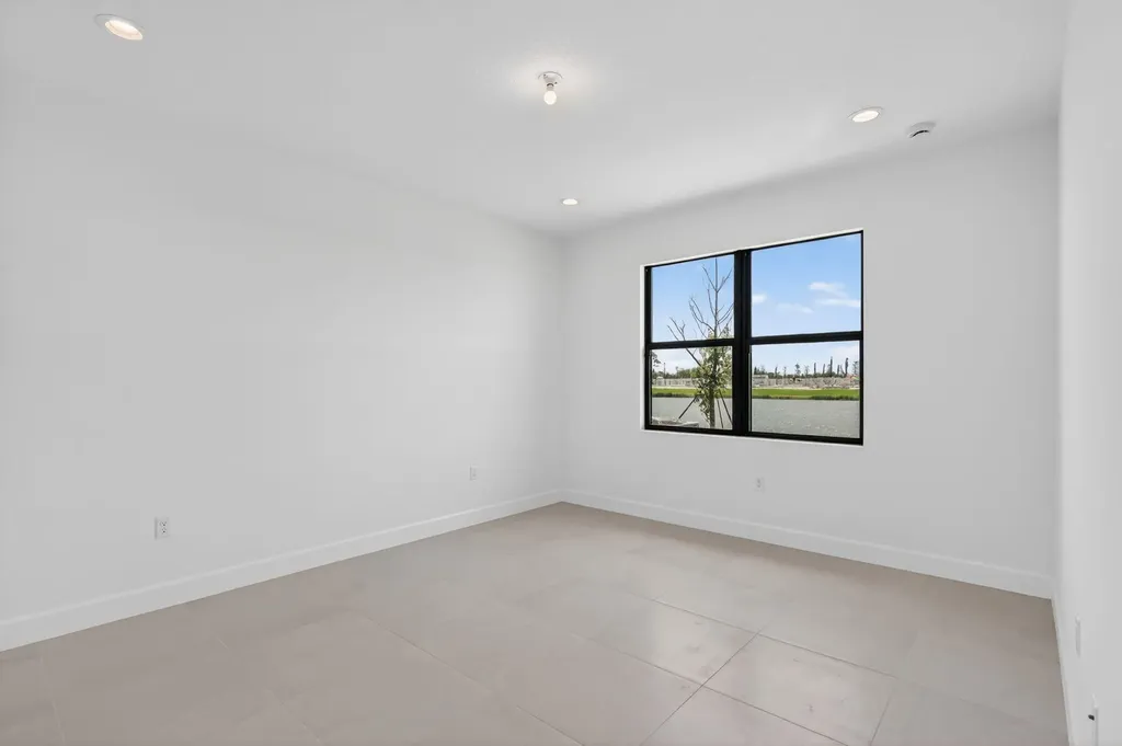 13600 SW Starkissed Lane Port St Lucie FL 34987