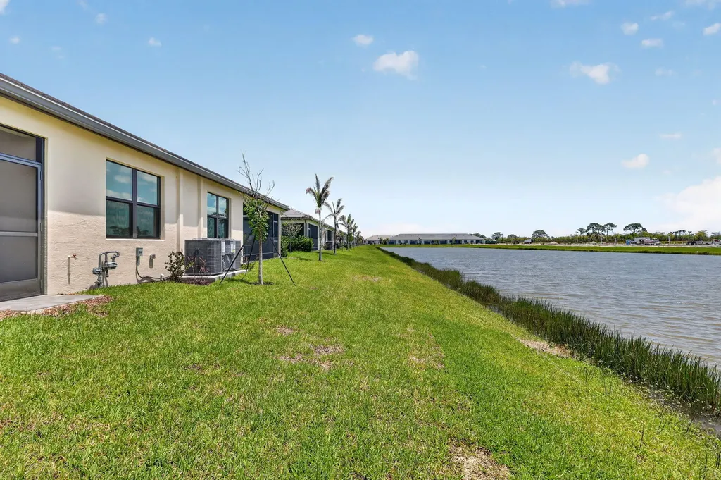 13600 SW Starkissed Lane Port St Lucie FL 34987