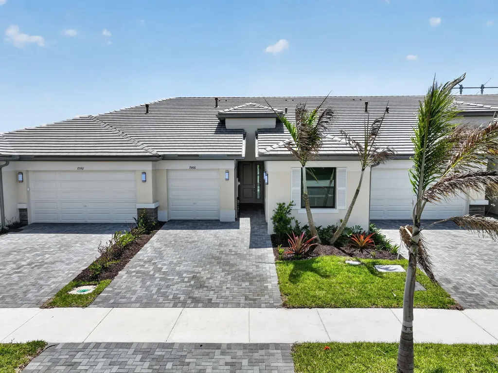 13600 SW Starkissed Lane Port St Lucie FL 34987