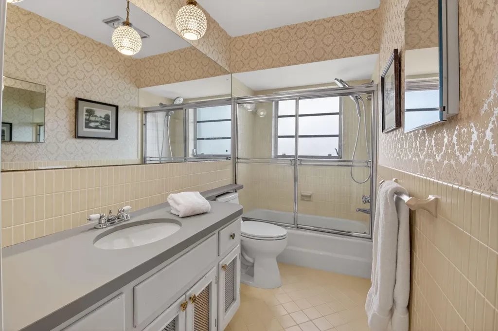 1361 SW Sugar Plum Drive Boca Raton FL 33486