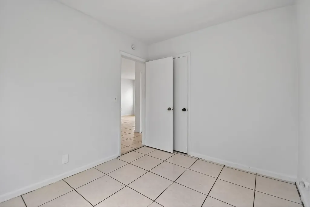 1172 W 34th Street Riviera Beach FL 33404