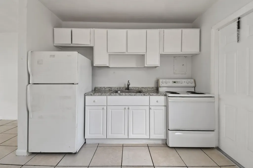 1172 W 34th Street Riviera Beach FL 33404