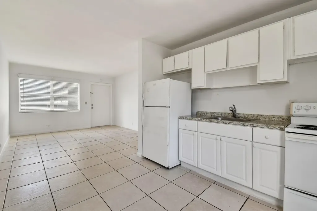 1172 W 34th Street Riviera Beach FL 33404