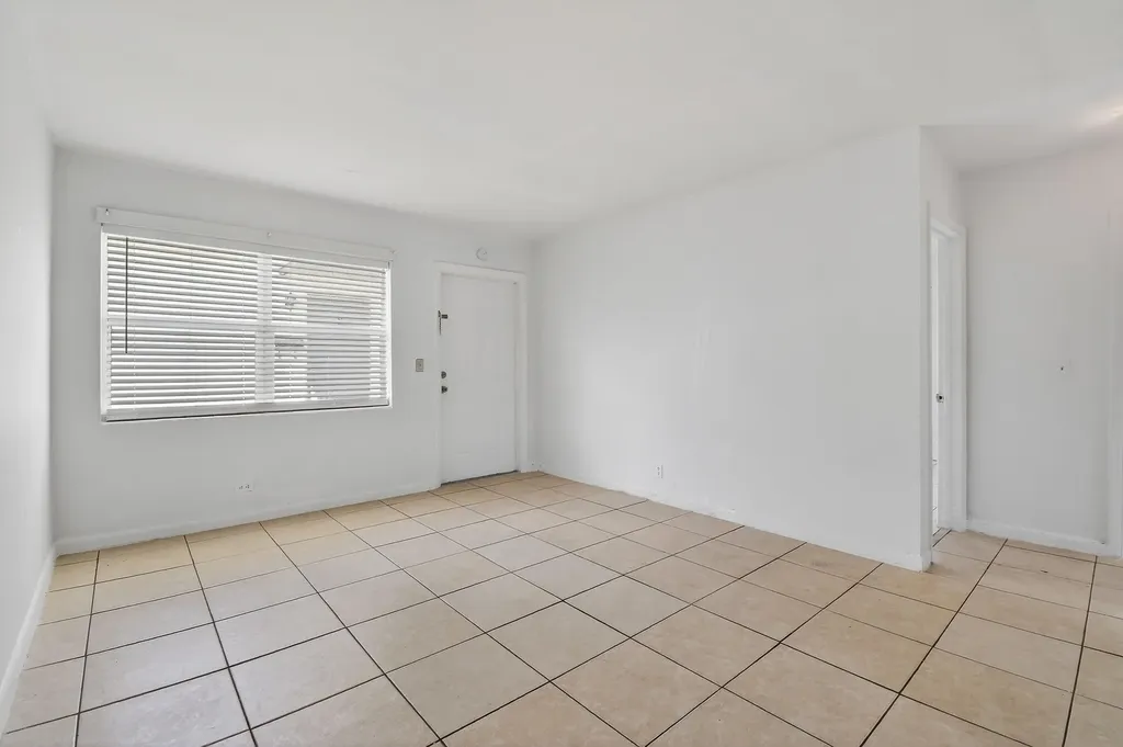 1172 W 34th Street Riviera Beach FL 33404