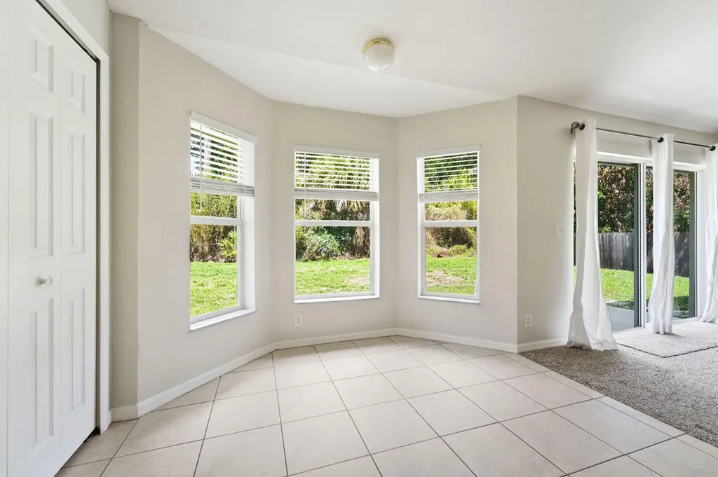 517 SW Paar Drive Port St Lucie FL 34953