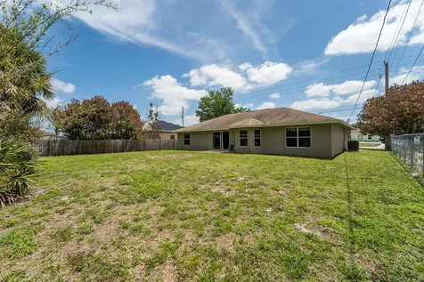 517 SW Paar Drive Port St Lucie FL 34953