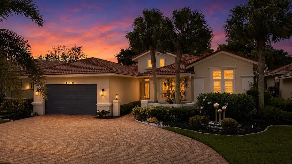6983 Antinori Lane Boynton Beach FL 33437