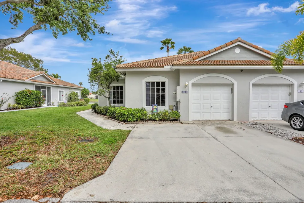 1040 SW 42nd Avenue Deerfield Beach FL 33442