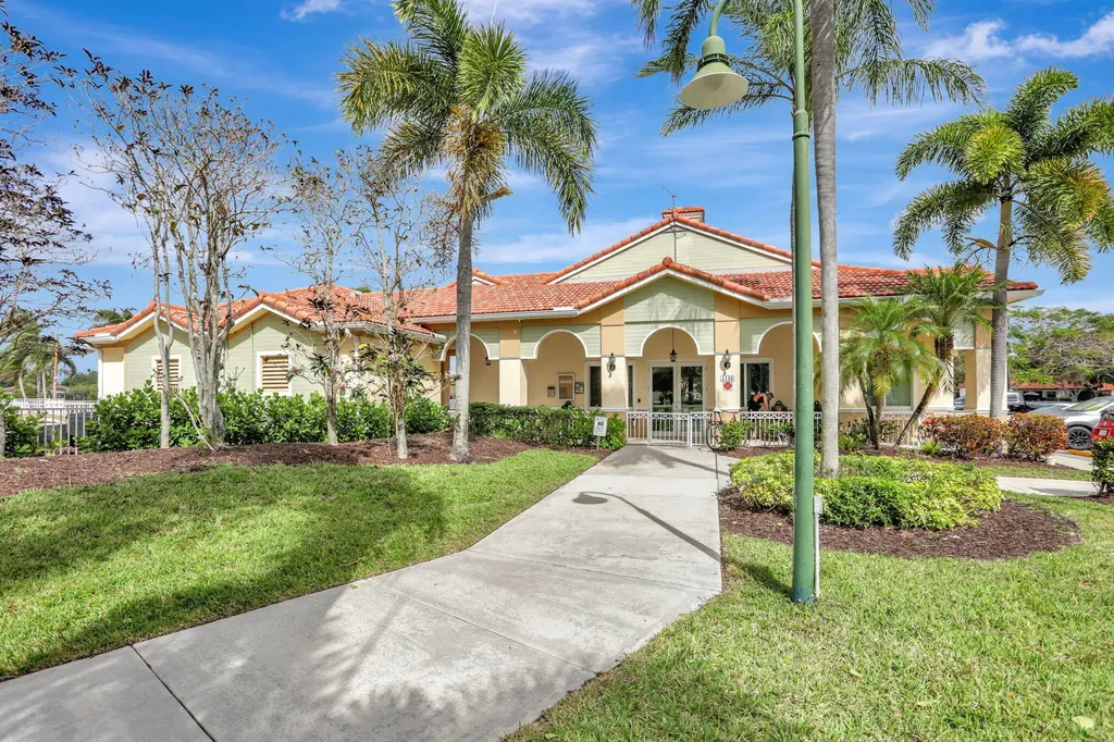 1040 SW 42nd Avenue Deerfield Beach FL 33442