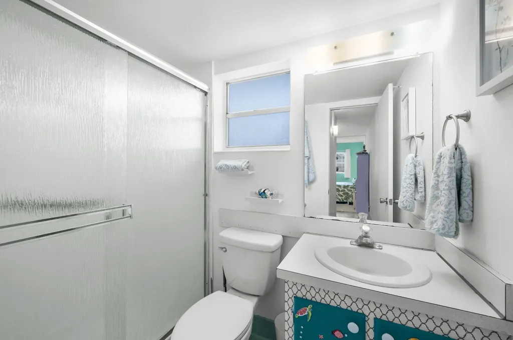 2102 NE 1st Way Boynton Beach FL 33435