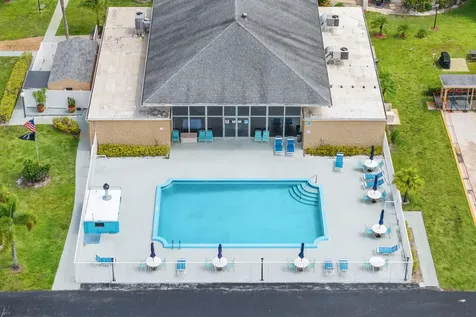 2102 NE 1st Way Boynton Beach FL 33435