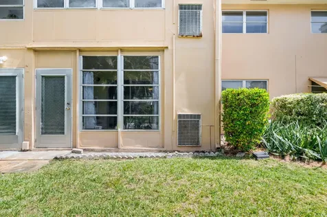 2102 NE 1st Way Boynton Beach FL 33435