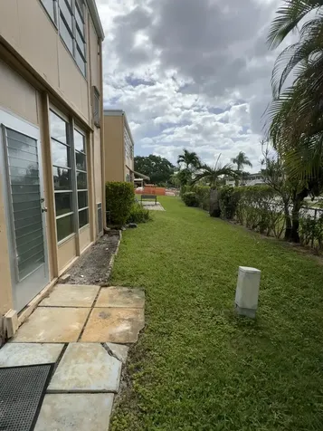 2102 NE 1st Way Boynton Beach FL 33435