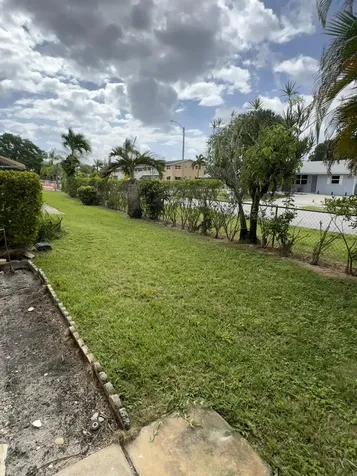 2102 NE 1st Way Boynton Beach FL 33435