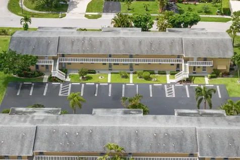 2102 NE 1st Way Boynton Beach FL 33435